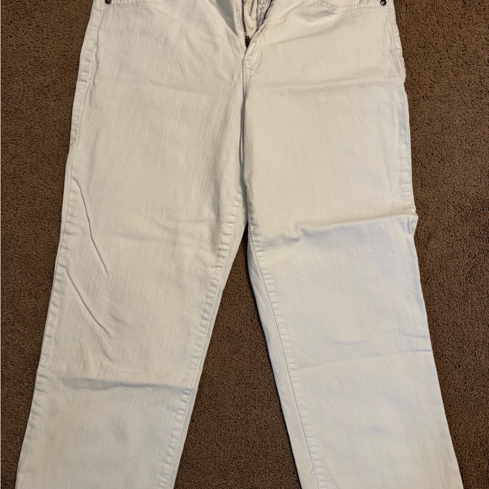 Women's White Ankle Jeans